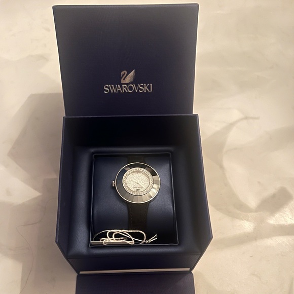 Swarovski Octea Watch - Picture 1 of 7
